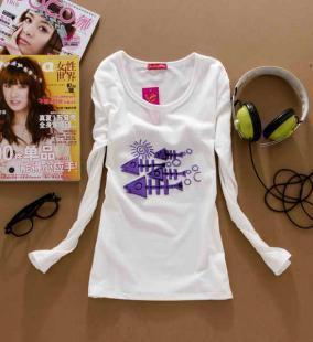 韓版女式T恤批發(fā) 優(yōu)質(zhì)供應(yīng)與時(shí)尚潮流的完美結(jié)合