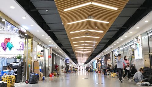 服裝批發(fā)業(yè)的艱難時(shí)刻 疫情打亂節(jié)奏，鞋帽批發(fā)影響或持續(xù)整年